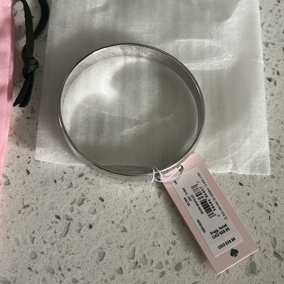 BRAND NEW Kate Spade Engraved Friendship Bracelet - Picture 3 of 5